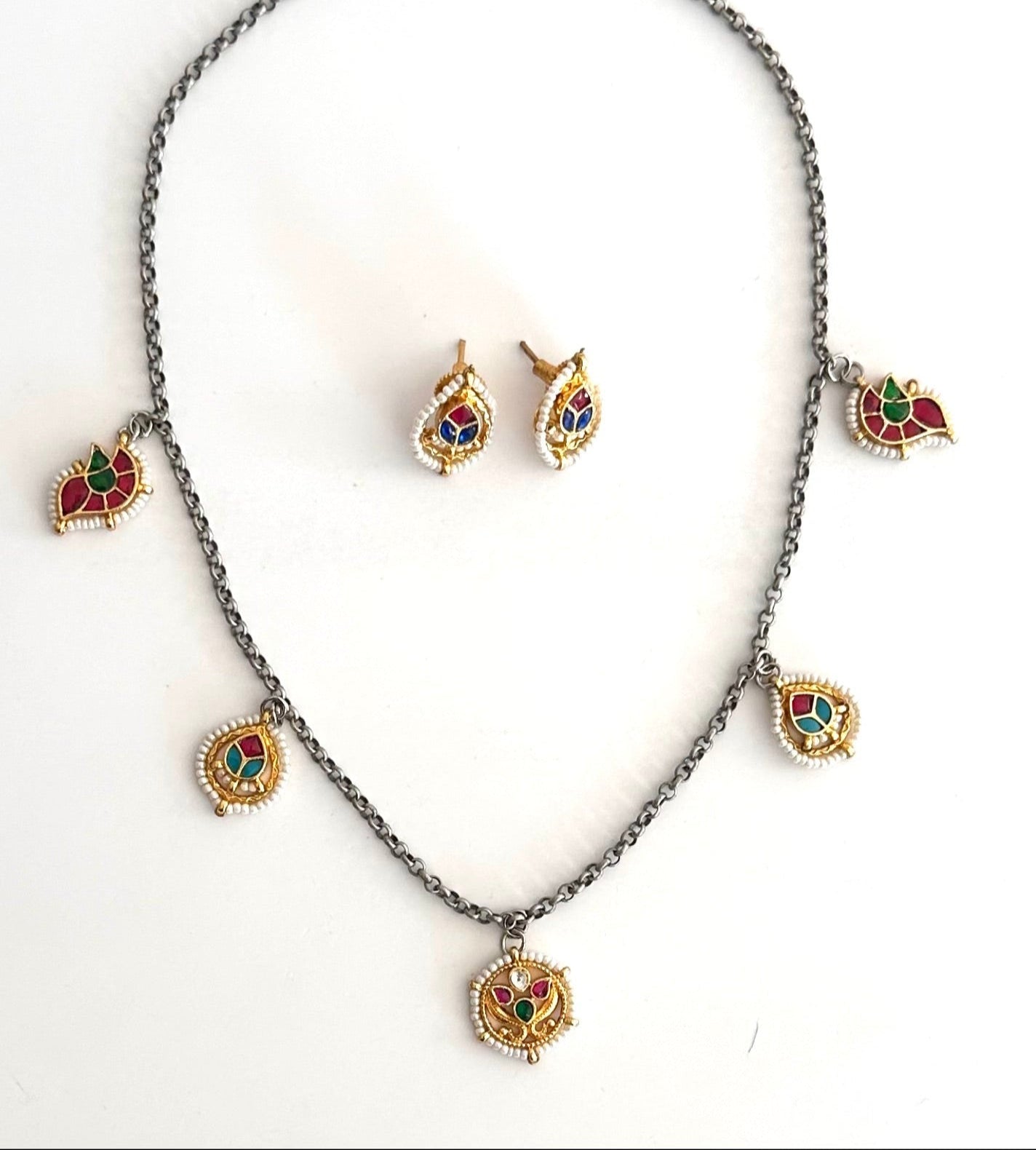 Fusion Edit - Iraaya Charms Necklace Set