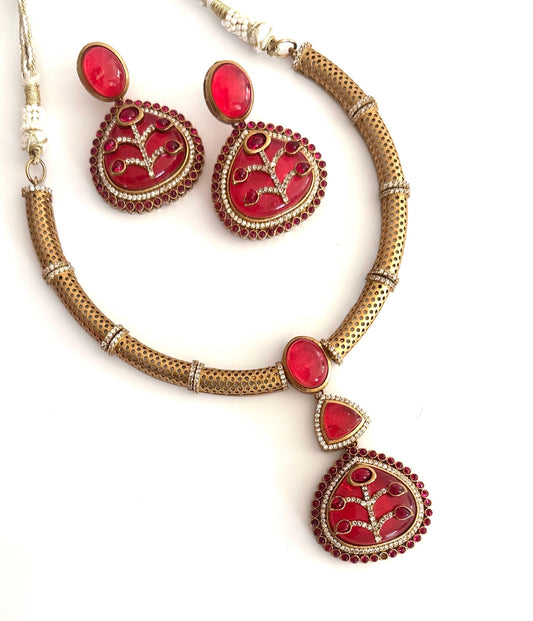 Fusion Edit - Gulzaar Hasli Necklace Set