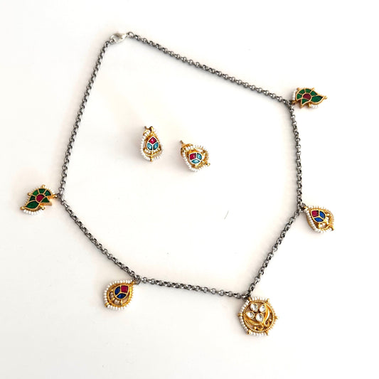 Fusion Edit - Avni Charms Necklace Set
