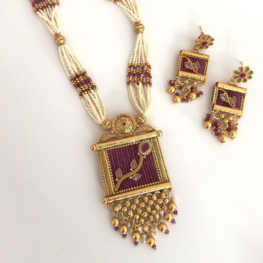 Ras-Raag - Traditional Indian Set